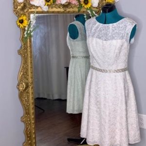 Kay Unger White Lace Dress with Beading at Waist-Line (US12)